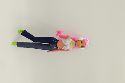 Лялька pink hair, серія jeans