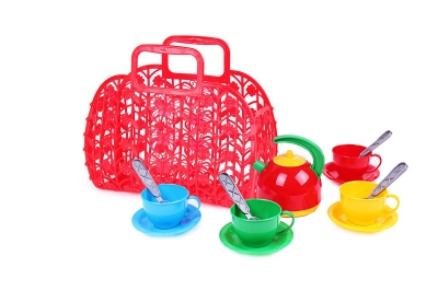 Іграшка "Кошичок з набором посуду ТехноК"